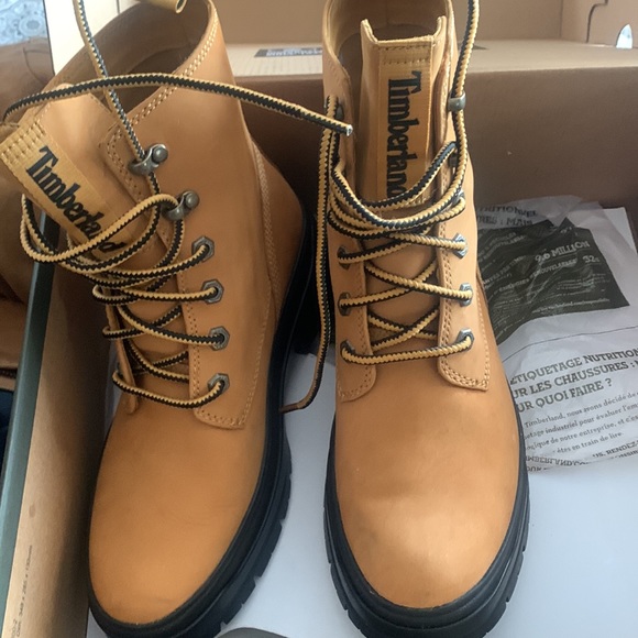 Timberland Shoes - Timberland Boot